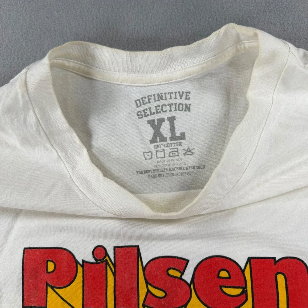 Definitive Selection Pilsen 500 Nascarro Graphic Tee White XL Ford Truck Racing